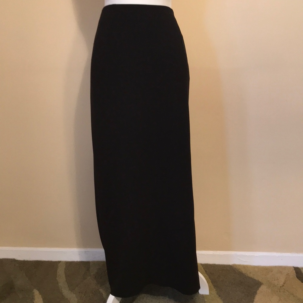 A floor length Cute skirt